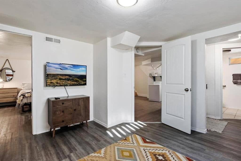 #Stayinmydistrict Twin Falls Pendleton Chic Suite Экстерьер фото