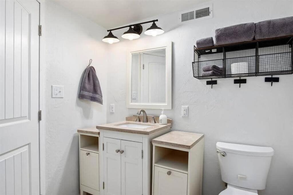 #Stayinmydistrict Twin Falls Pendleton Chic Suite Экстерьер фото