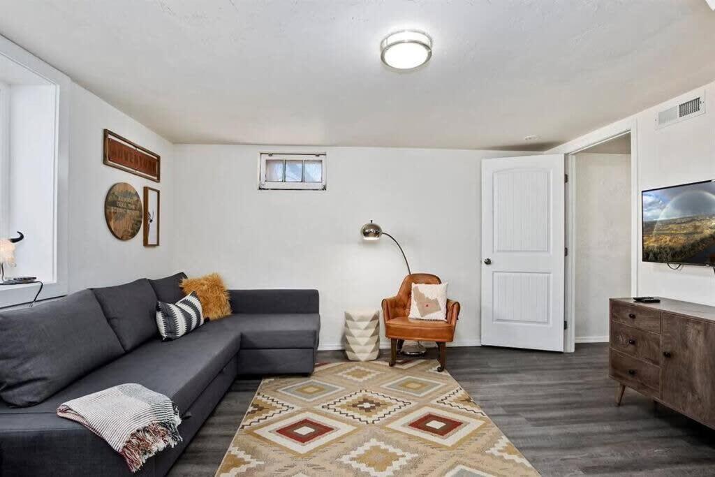 #Stayinmydistrict Twin Falls Pendleton Chic Suite Экстерьер фото